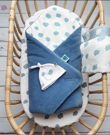 3w1 Przytulny Rożek - kołderka i mata CLOUDS na rzep