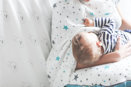 Muslin swaddle large STARS
